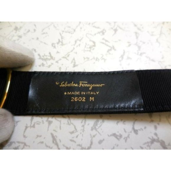 Salvatore Ferragamo VARA Navy Blue Leather Belt main image 4